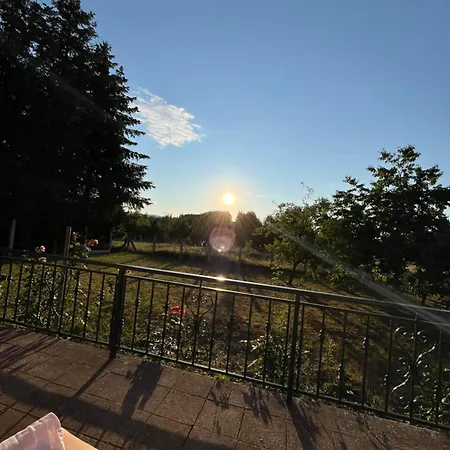 Casa de Férias Vikendica Ksenija